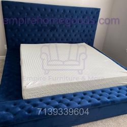 "Luxury Velvet Platform Bed With Storages King/Queen Brand New In The Box! Same Day Delivery!
"
