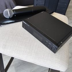 $275 - Shure BLX4R/SM58 Wireless Mic System 