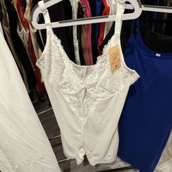 XXL White Shapewear Bodysuit Lace Deep-V Neck Tummy Control Shorts