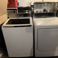 Samsung Washer And Dryer Set On Good Working Condition 