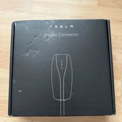 Tesla mobile connector portable electric vehicle EV nacs charger up to 32A 20ft cord 