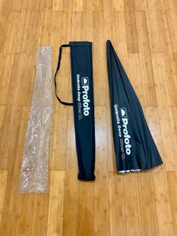 Profoto Umbrella Deep Silver XL