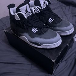 Jordan 4 “Fear”