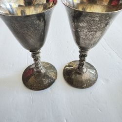 FB Rogers Silver Co 1883 Set of 2 Silver Plate 8oz Goblets Tarnished.