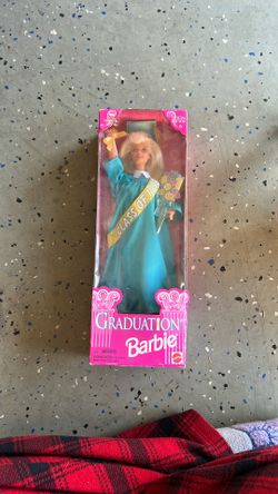 Graduation Barbie 