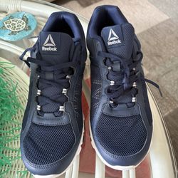 Reebok Tennis Shoes (M 9.5)