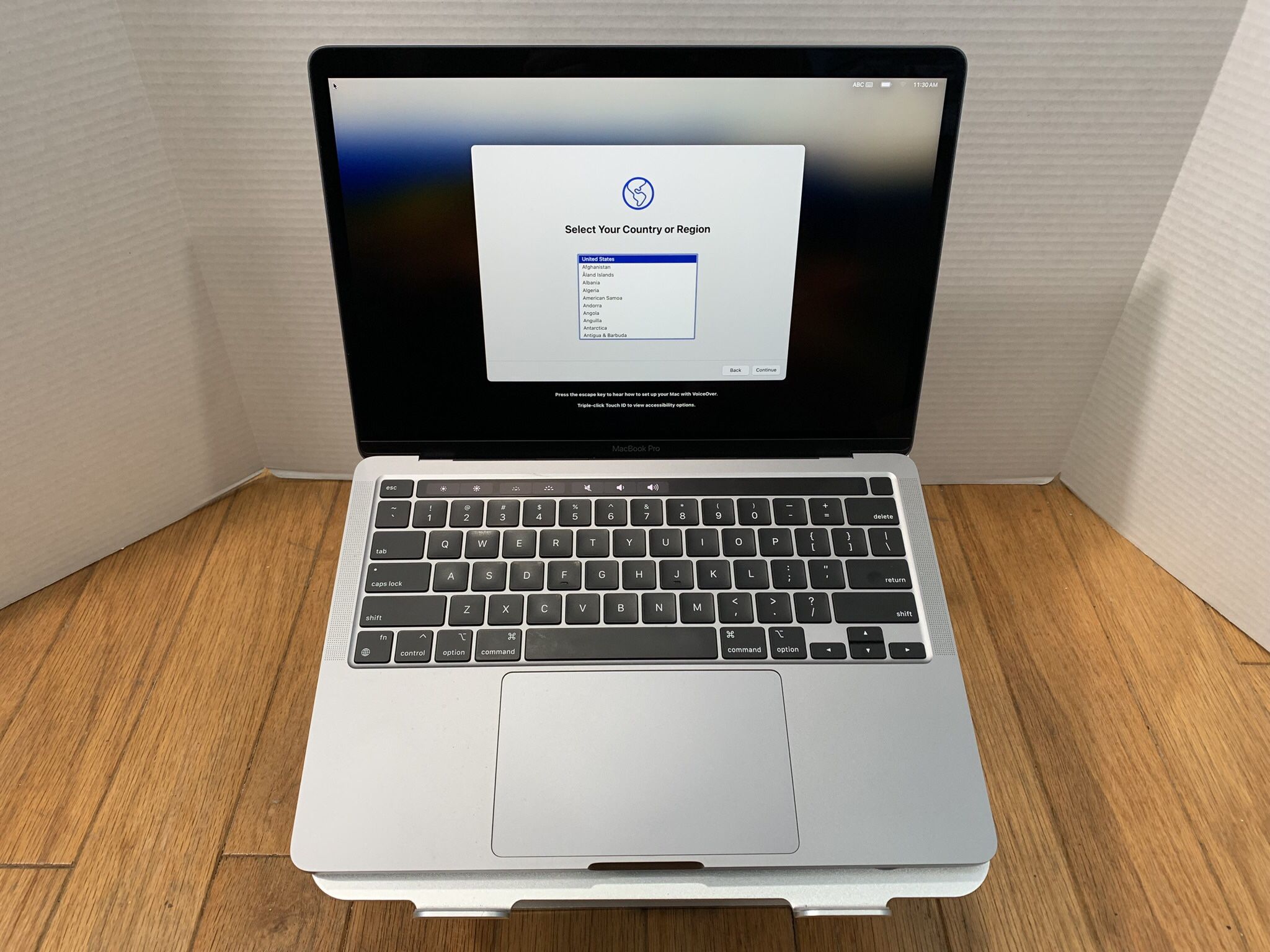 $600 (FIRM), Apple M1 MacBook Pro 13" (2020), Used for 6 months