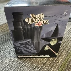 Wizard of Oz – Wicked Witch Castle 120mm Water Globe - Brand New 