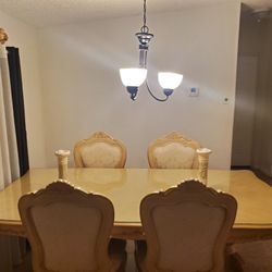 Dining room table
