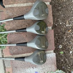 Set of Women’s Golf Clubs