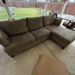 Sectional Sofa With Chaise
