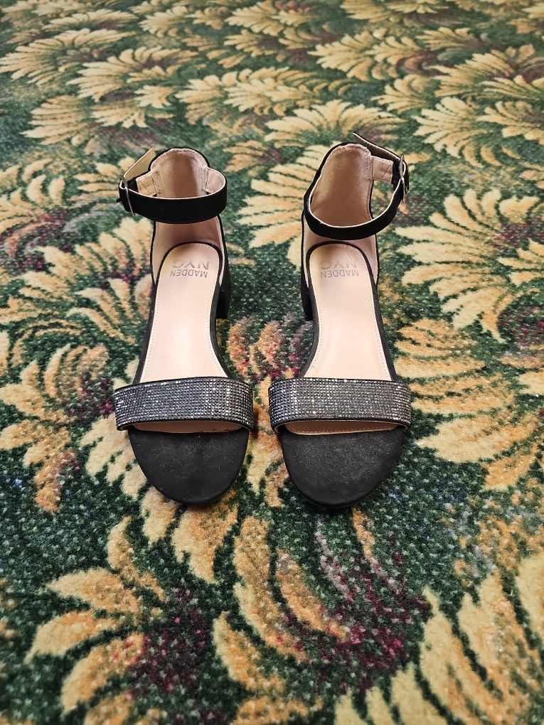 Like New Girls' Heels Size 4