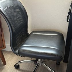 Black Leather Computer Chair