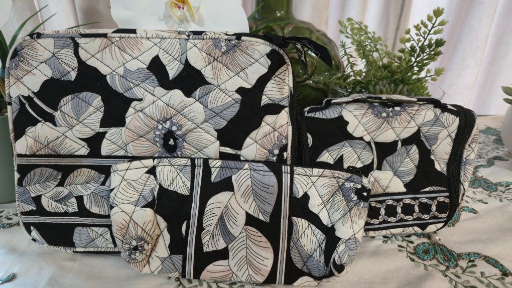 Vera Bradley 3 Peice Matching Set. 
