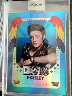 👑🔥 ELVIS PRESLEY 2026 KEEPSAKE BLUE HOLO /100 – #017/100 🔥👑