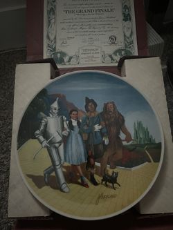 Fine China Plates With Certificates 