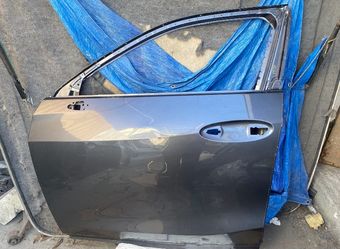 Lexus UX200 Left Front Door 19to //22 shell