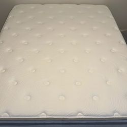 Memory Foam Queen Mattress With Bed Frame