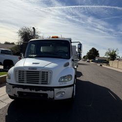 Freightliner Dump Truck 