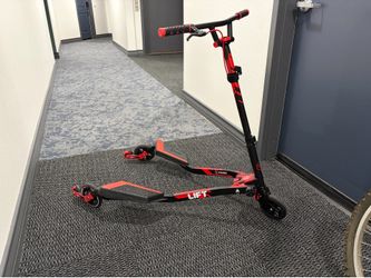 Yvolution Fliker Lift Drift Scooter – Red/Black – Excellent Condition