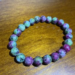 1 NWOT Natural stone beaded bracelet green and pink   #0630
