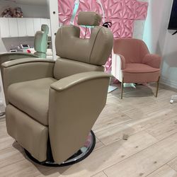 Barber chair