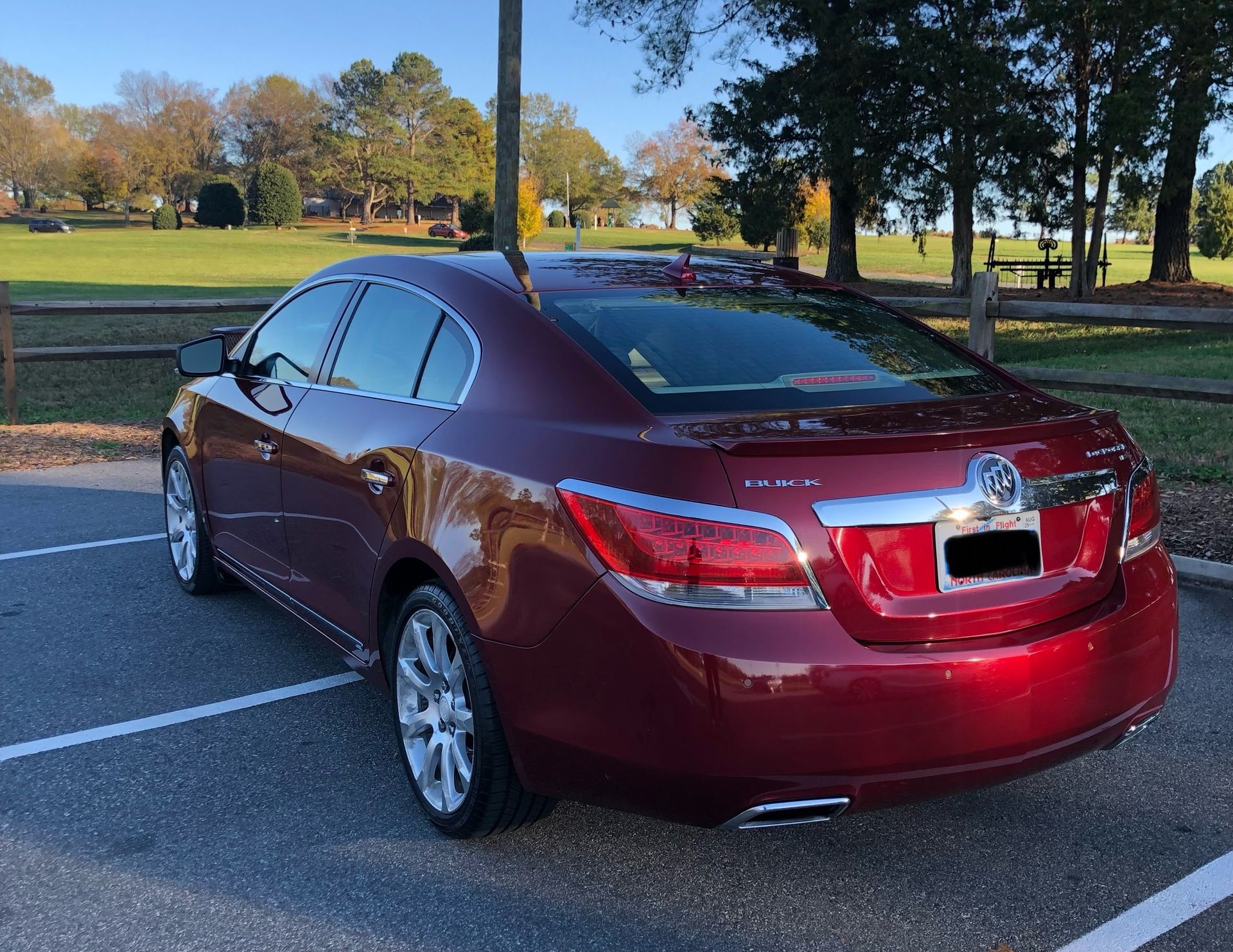 2010 Buick Lacrosse CXS Touring (Red)
