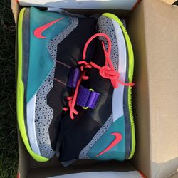 Nike Air Force Max 10.5