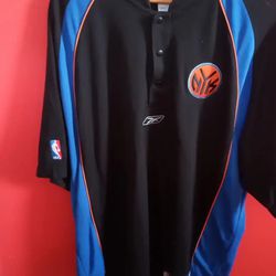 Vintage, NEW YORK KNICKS TEAM WARM UP TOP..... CHECK OUT MY PAGE FOR MORE ITEMS