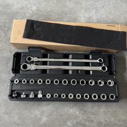 Flat Head Flex Head Ratchet Brand New