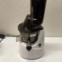 Kuvings - Whole Slow Juicer - White