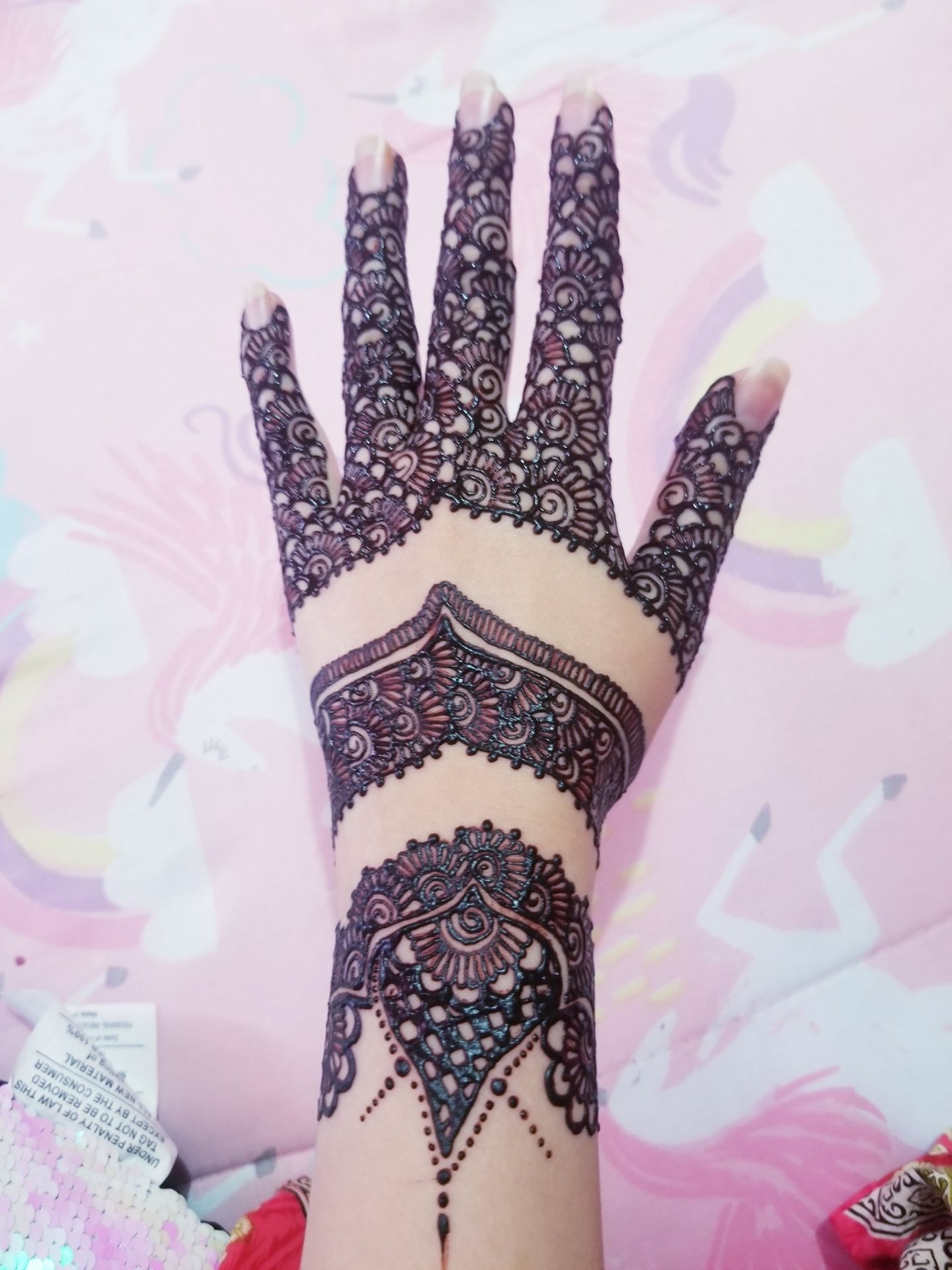 Beautiful Desing Henna Art By Artist $20 Each Hand