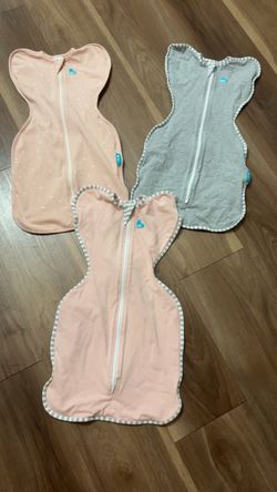 Baby swaddles