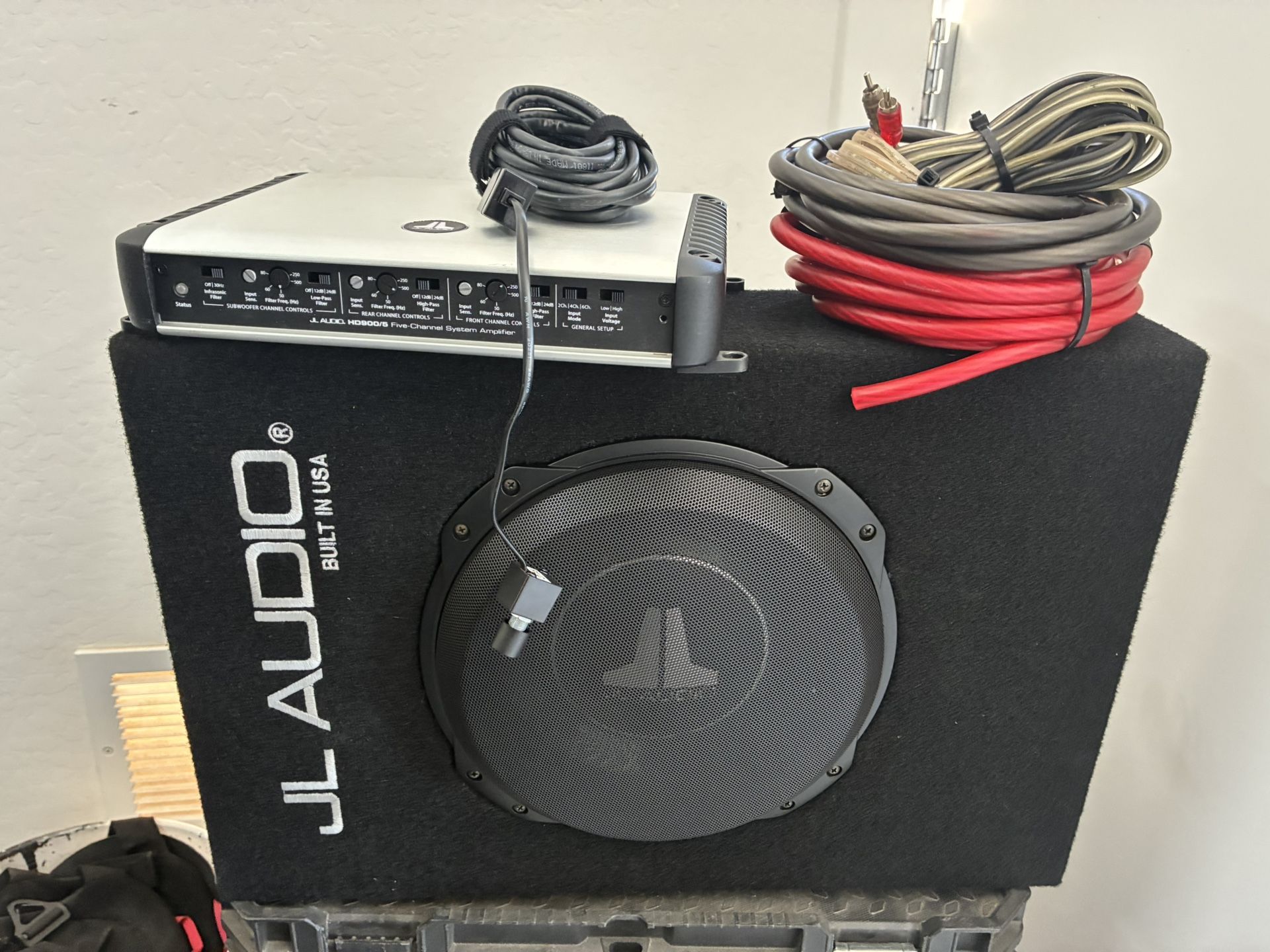 JL Audio Sub/Amp Combo