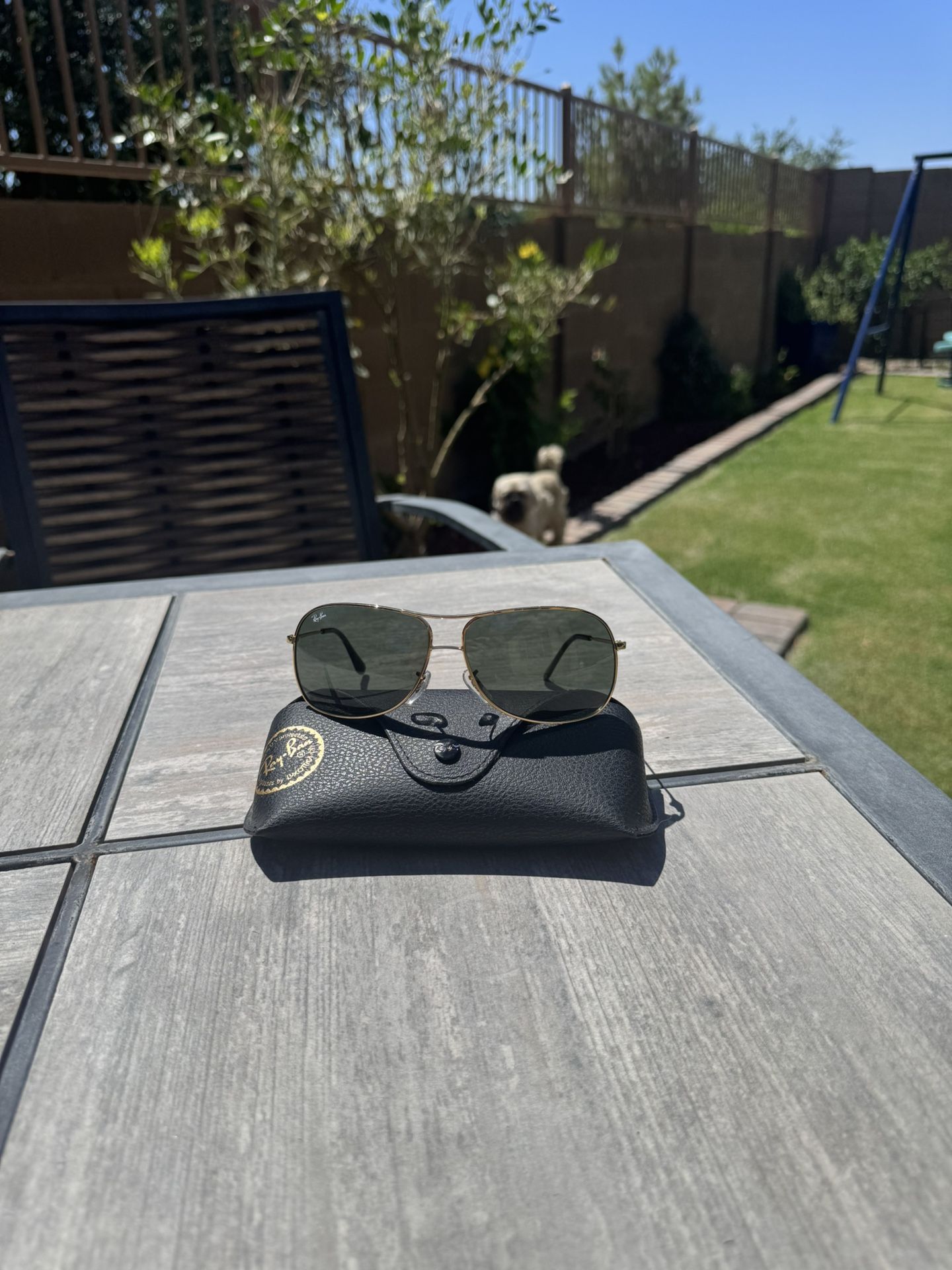Ray Ban Black And Gold Aviator Sunglasses