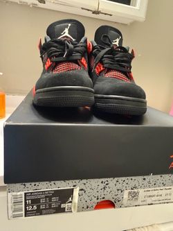 Jordan thunder Red 4s