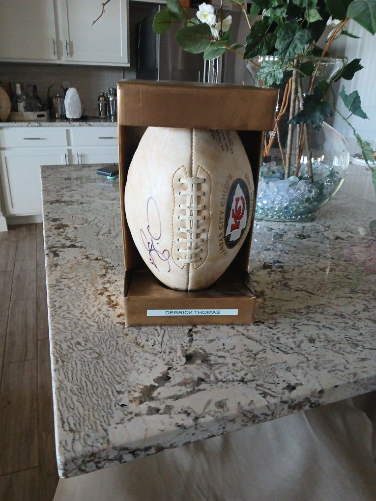 Derrick Thomas Autograph Football