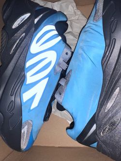Yeezy 700 mnvm