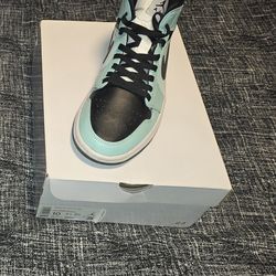 Jordan's 1's  Used In Good Condition.