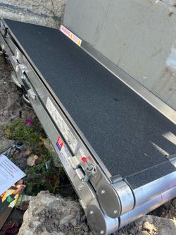 Wheelchair ramp