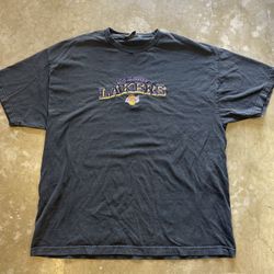 Vintage 90’s Lakers Embroidered Tee