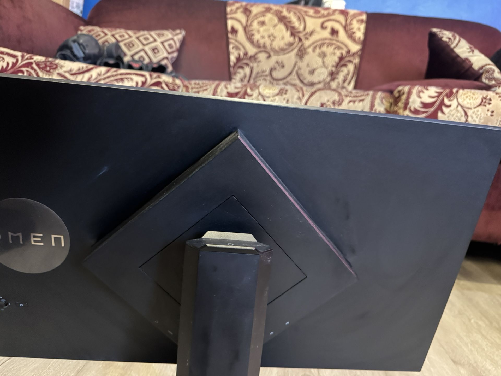 Omen Monitor