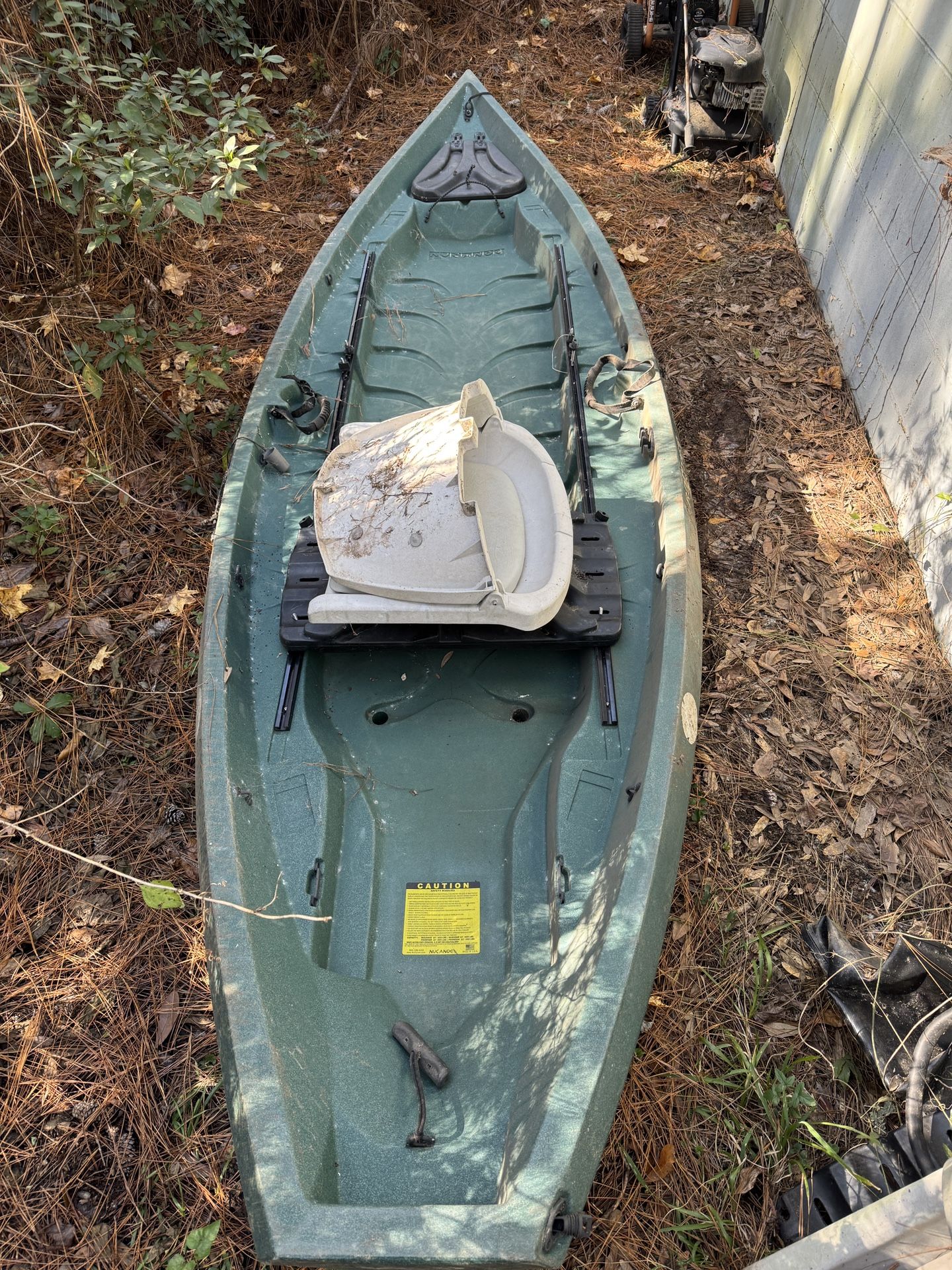 Nucanoe Frontier 12’