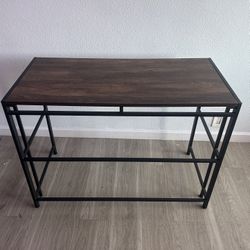 Table/stand 