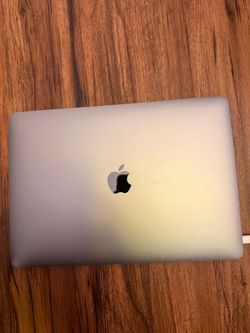 2017 MacBook Pro 13 inch 128 gb