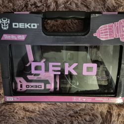 NEW IN CASING "YOU GO, GIRL!" DECKO CORDLESS DRILL 12V