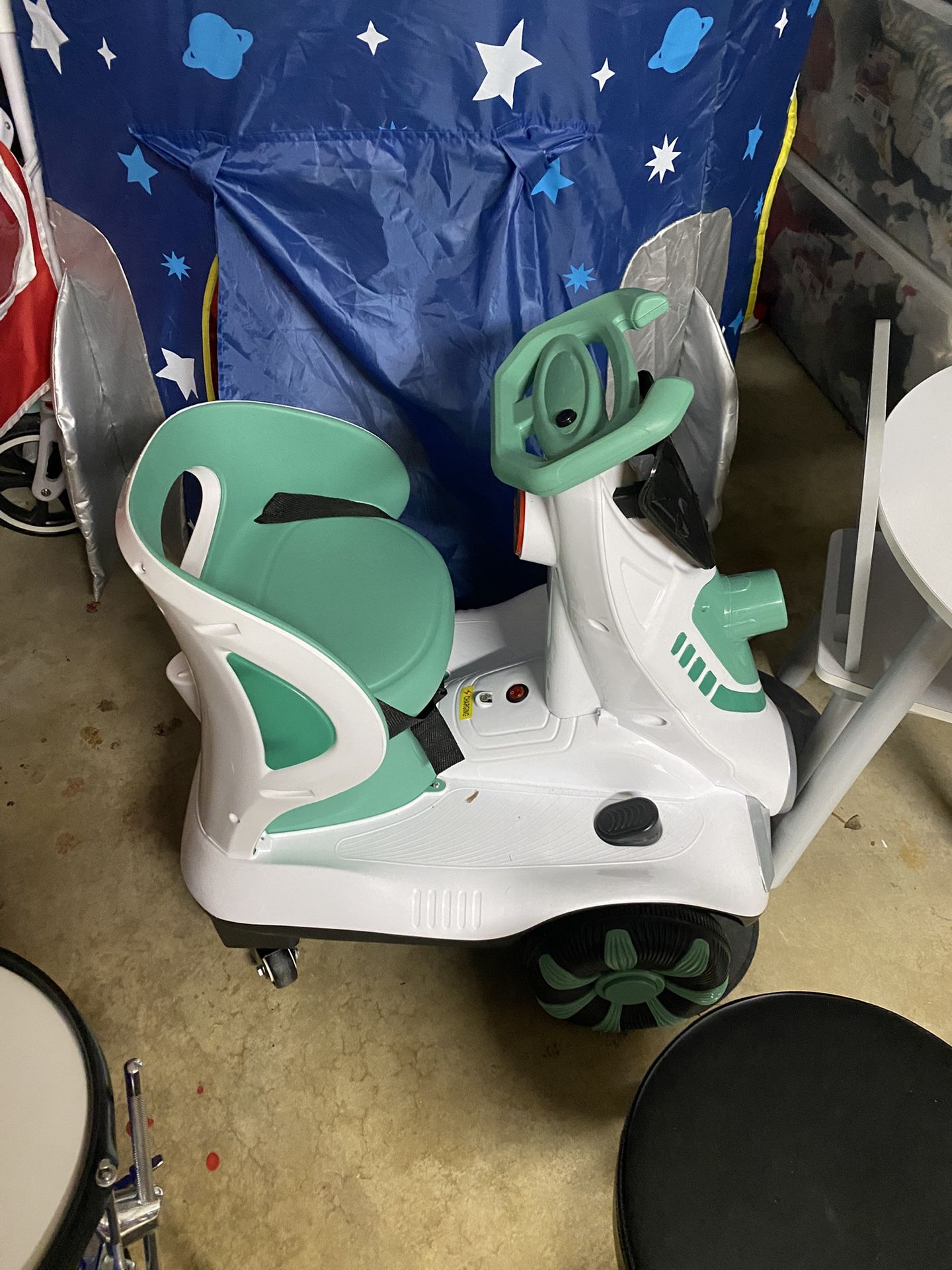 Ride On Bubble Scooter 