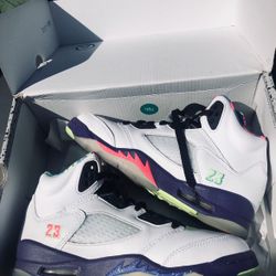 Air Jordan Bel Air 5 Size 4