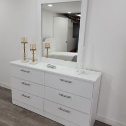 Dresser Whit Mirror - Cómoda Con Espejo 