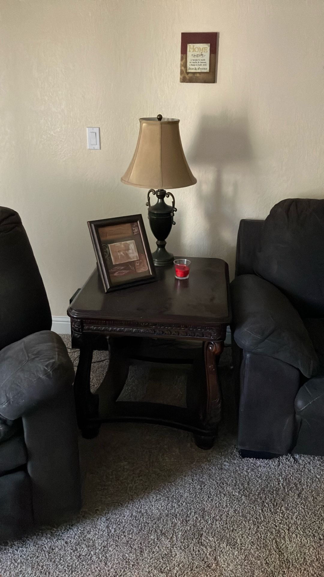 End Tables And Lamps 